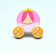 Handmade Pine Wood Princess Carriage Knob for Kids Furniture